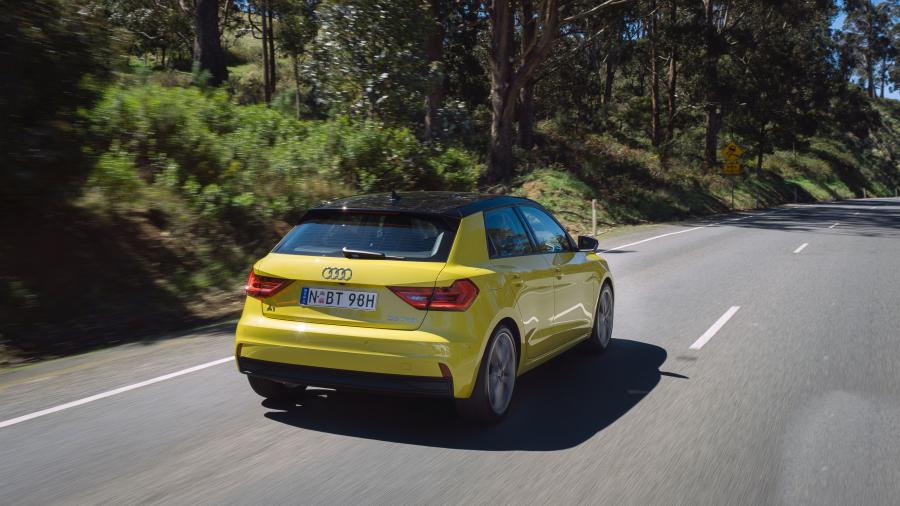  Audi A1 Sportback 35 TFSI 2019 года  (AU) (фото 26 из 34)